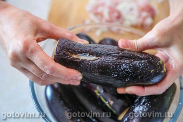 Фаршированные баклажаны на мангале