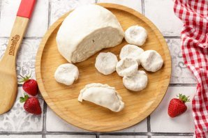 Вареники с клубникой Вареники с клубникой