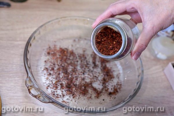 Солёный арахис с сушёными помидорами и чесноком в микроволновке Солёный арахис с сушёными помидорами и чесноком в микроволновке