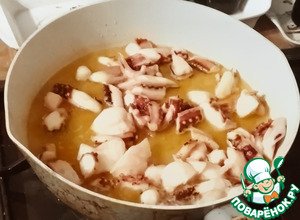 Лапша с осьминогом