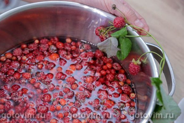 Варение земляника с малиной в микроволновке