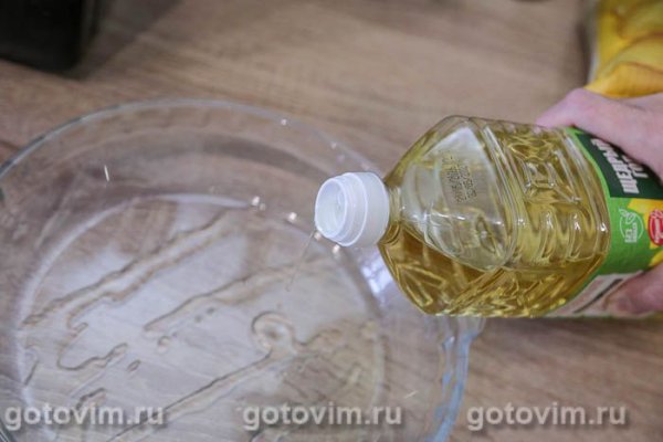 Солёный арахис с чили, чесноком и паприкой в микроволновке Солёный арахис с чили, чесноком и паприкой в микроволновке