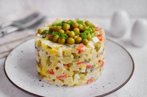 Салат "Столичный" с яблоком Салат "Столичный" с яблоком