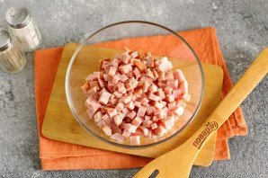Рецепт салата с ветчиной и сыром