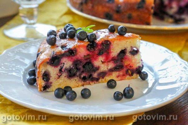 Пирог с черникой и лимонным сиропом Пирог с черникой и лимонным сиропом