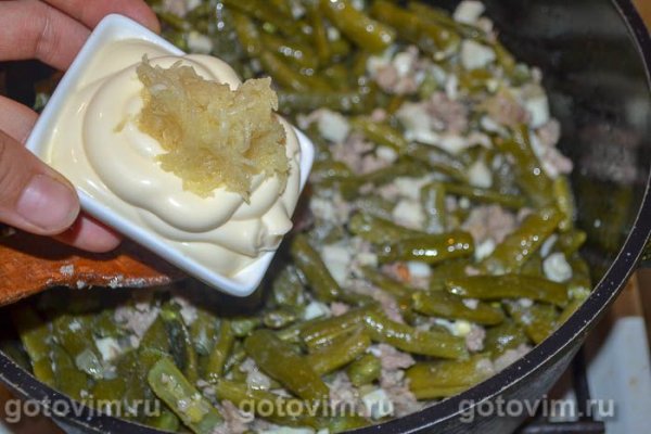 Запеканка из стручковой фасоли с яйцом и фаршем