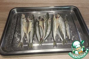 Азиатская жареная корюшка с соусом тартар