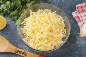 Салат "Курица с ананасами"