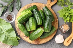 Огурцы маринованные "Мамины"