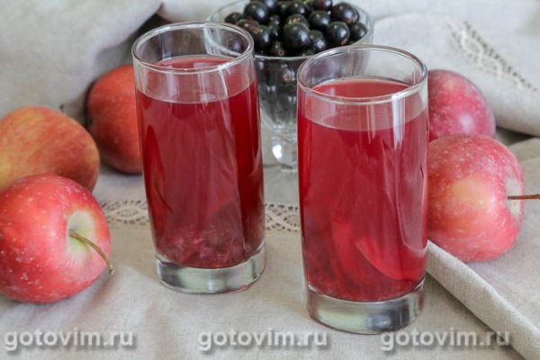 Компот из черной смородины и яблок в мультиварке Компот из черной смородины и яблок в мультиварке