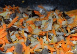 Перловка с вешенками Перловка с вешенками