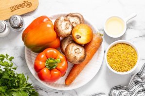Перцы фаршированные булгуром и грибами