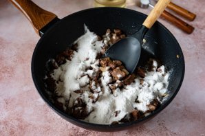 Тушеная говядина Тушеная говядина