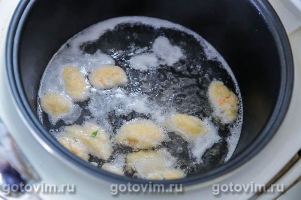 Клецки из манки с креветками Клецки из манки с креветками
