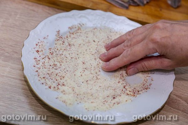 Хамса в панировке, жаренная в мультиварке Хамса в панировке, жаренная в мультиварке