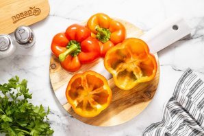 Перцы фаршированные булгуром и грибами