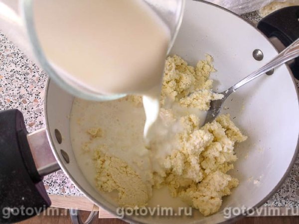 Творожная запеканка с ягодами шелковицы Творожная запеканка с ягодами шелковицы