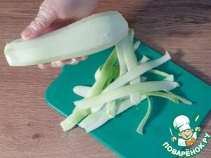Рыбная запеканка с кабачком под соусом