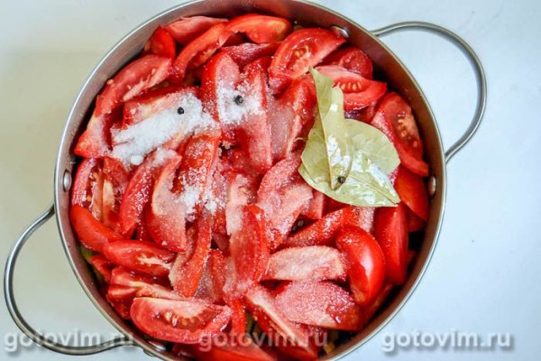 Салат &laquo;Охотничий&raquo; на зиму