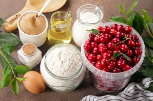 Вареники с вишней Вареники с вишней