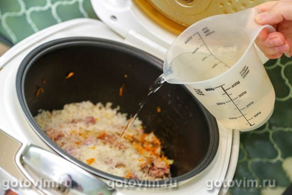 Плов с куриной печенью в мультиварке Плов с куриной печенью в мультиварке
